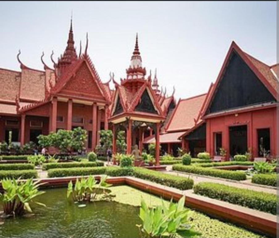 Soma Hotel Phnom Penh Exterior photo